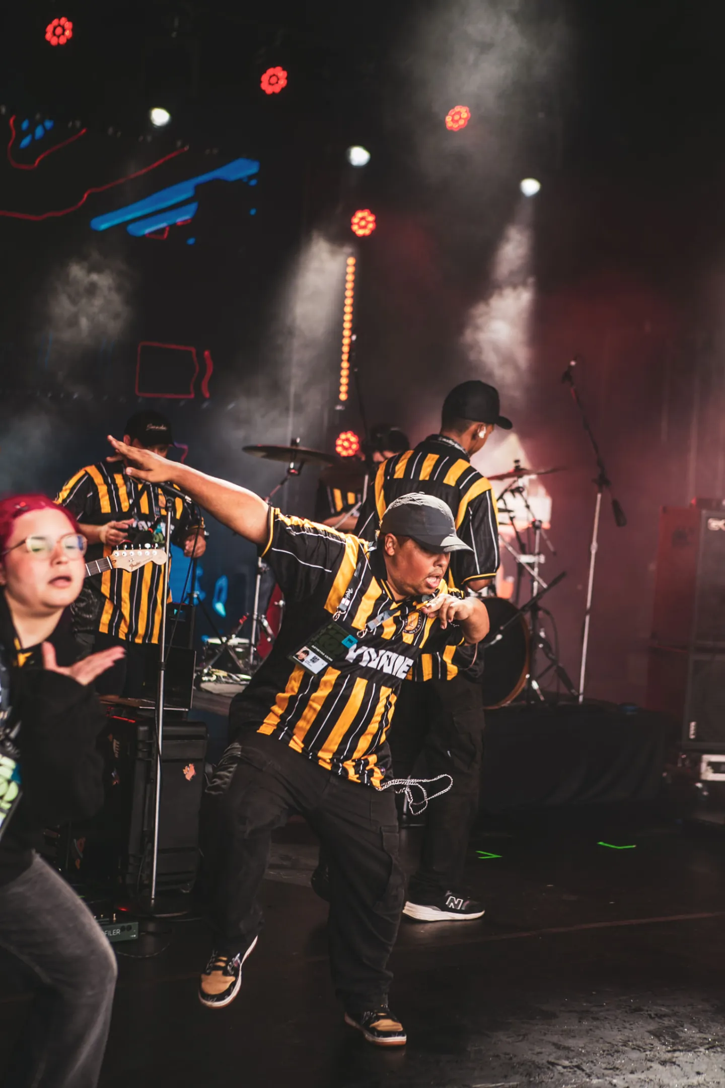 Performance com a Jersey 93 no palco